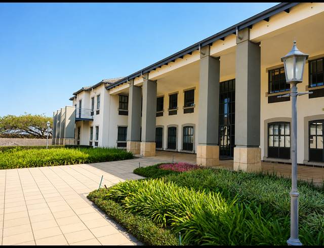 378M² OFFICE TO LET IN BRYANSTON